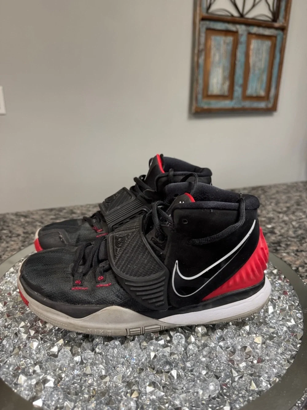 Nike Kyrie 6 bred Black and Red High-Top Basketball Sneakers 6Y